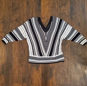 Lane Bryant Black White Chevron Stripe Double V Sweater 14/16 Lightweigh…